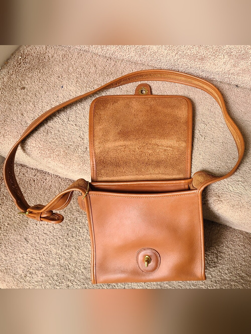 Coach Shelburne 9038 In British Tan - Picture 6 of 16